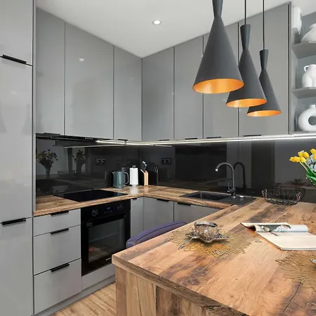 Apartment Bright With Balcony Near Zwirownia By Renters